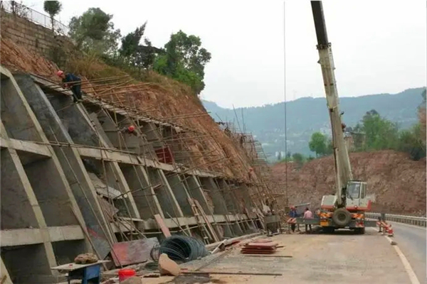 咸陽基礎護坡施工